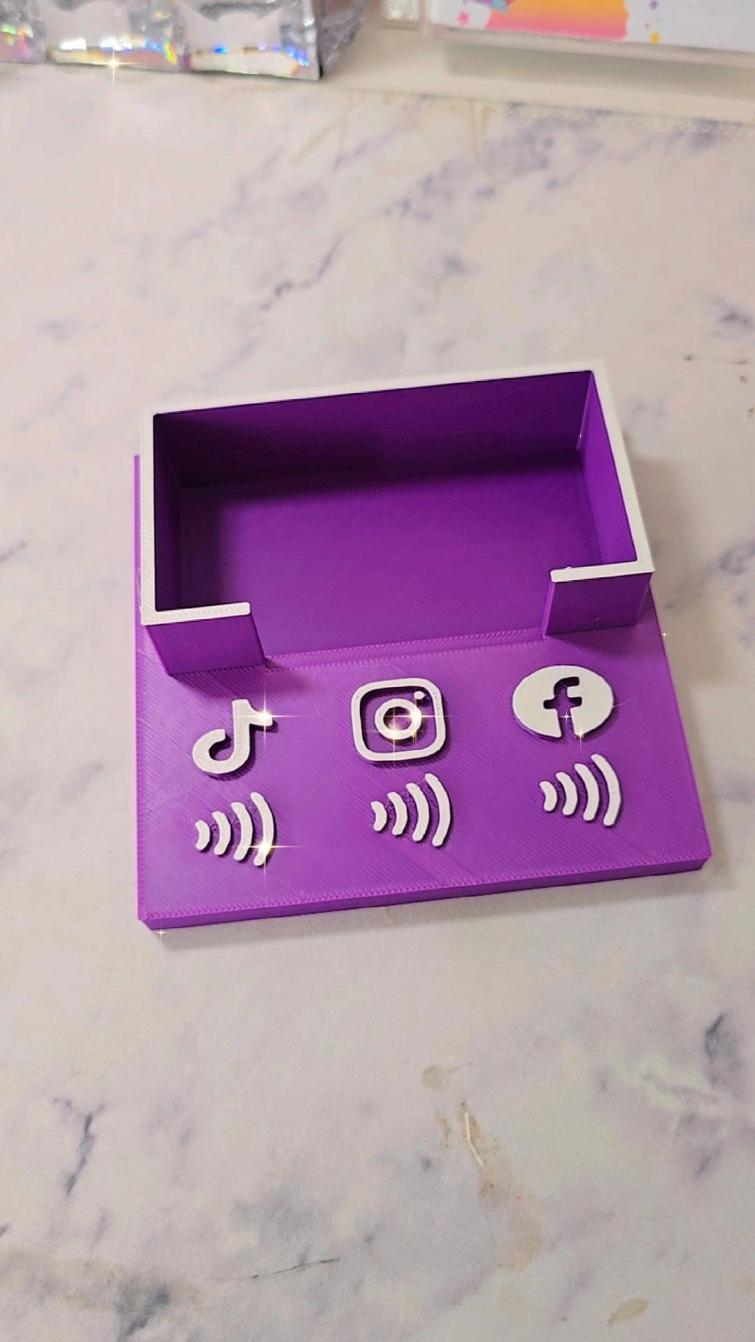 NFC 3 Social Media  Business Card Display