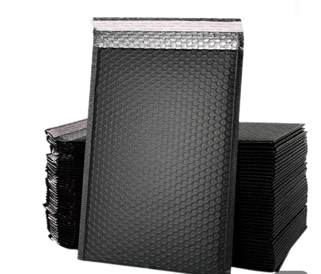 Negra  bubble mailers 4x8in