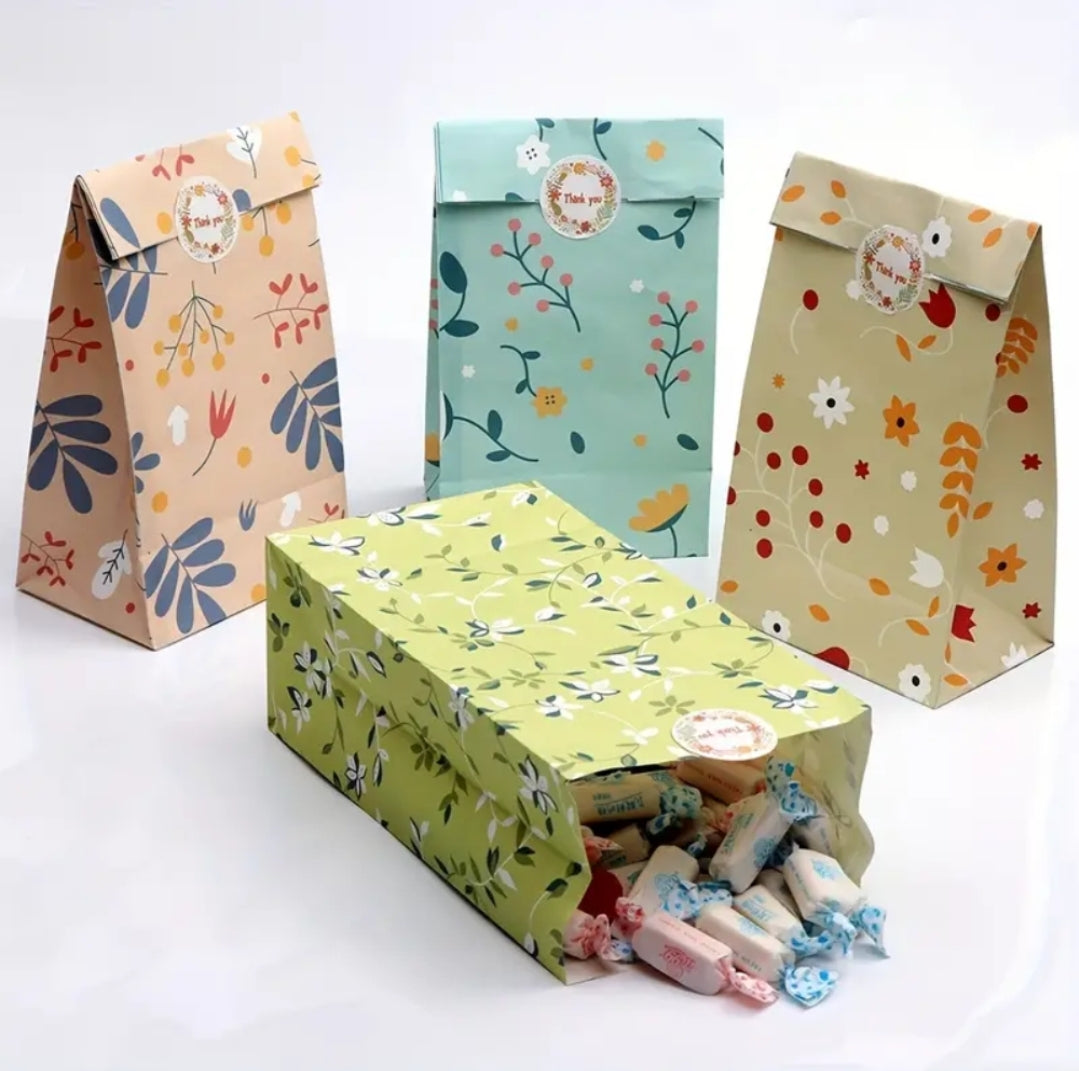 Pastel floral set 8.7x4.8x3.1in (paq. de 6 bolsas + 6 stickers)