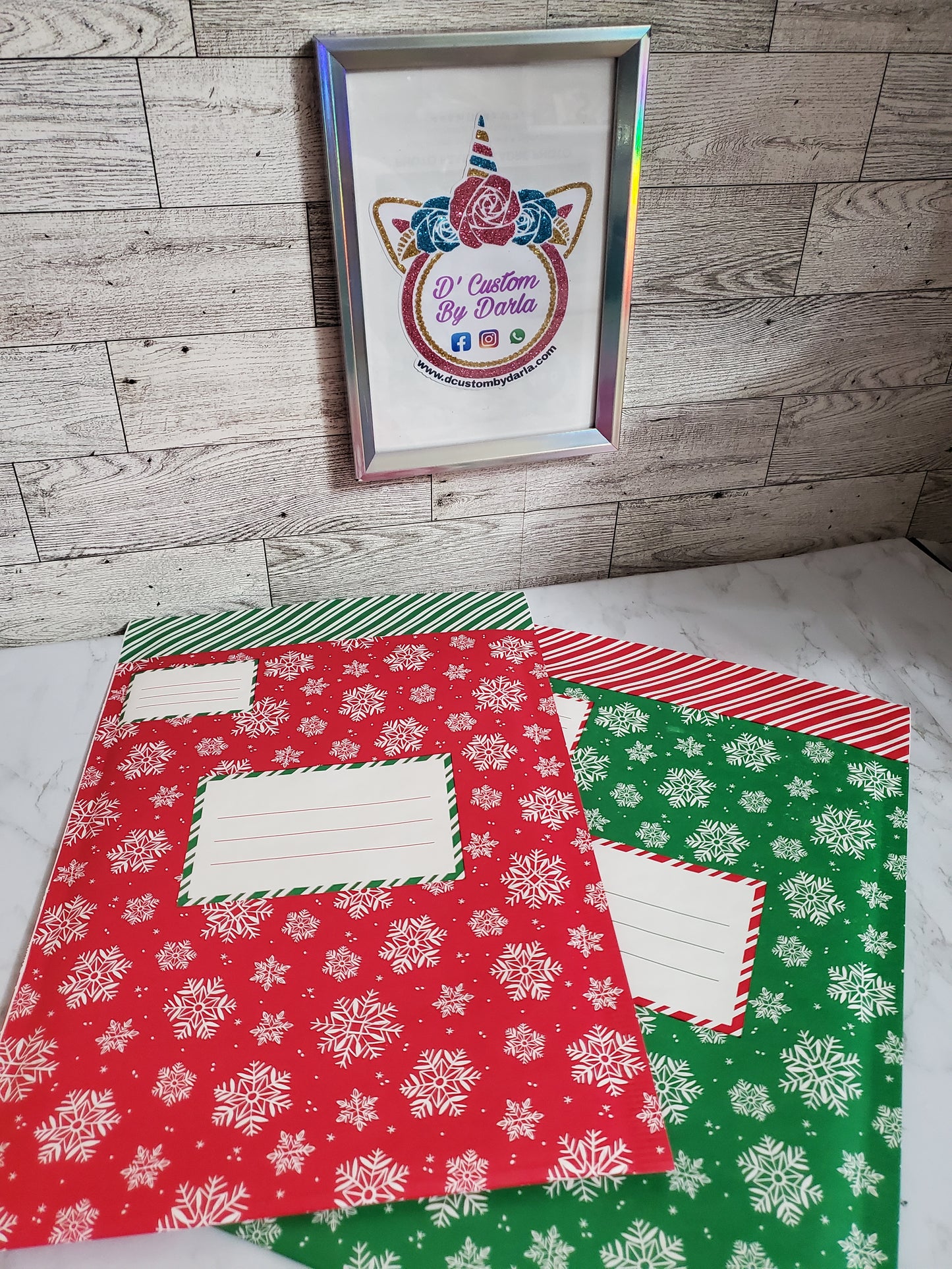 Chritsmas bubble mailer 8x12in