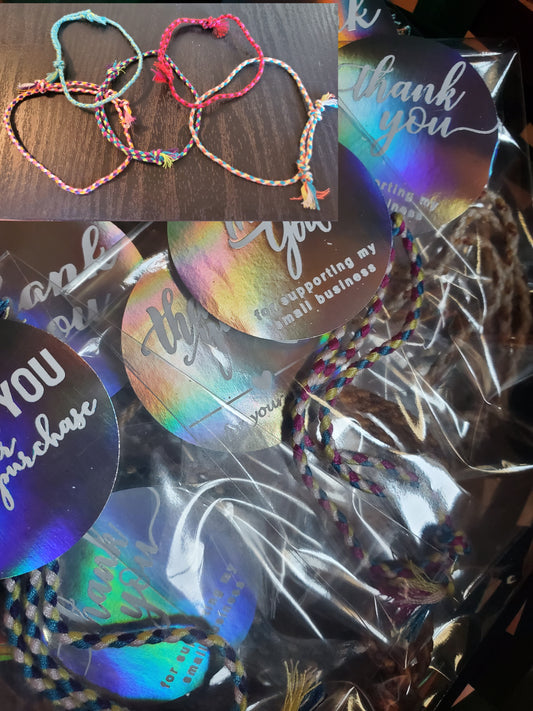 Pulseras de hilo